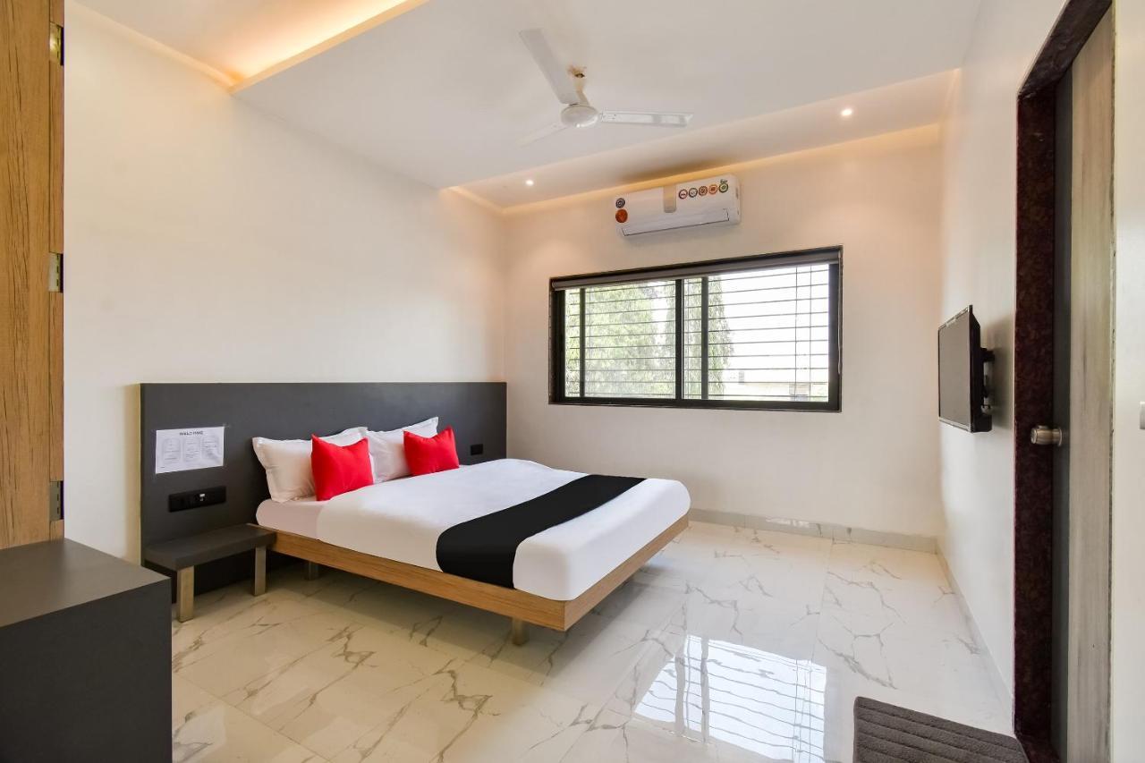 Capital O 71866 Hotel Ansh ออรังกาบัด ภายนอก รูปภาพ